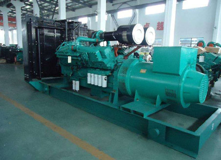 平凉800kw康明斯柴油发电机组